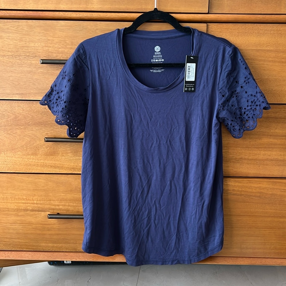 Kindered Bravely Everyday Eyelet Maternity & Nursing T-shirt navy